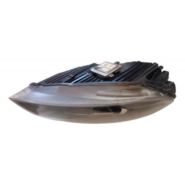 Farol Direito C/ Xenon Volvo V40 2013 2014 2015 2016 Direito/passageiro