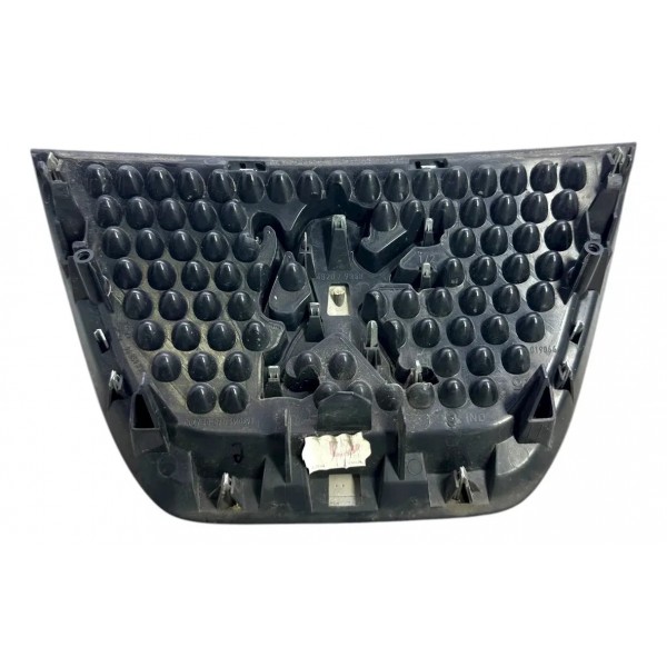 Simbolo Grade Parachoque Dianteiro Peugeot 3008 2010 Preto