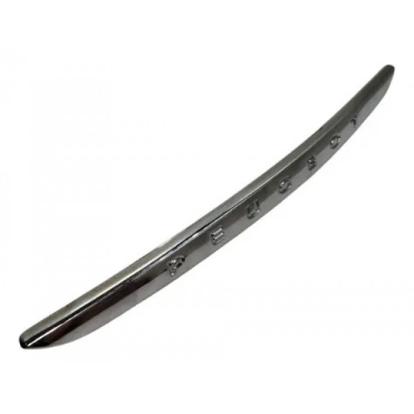 Friso Emblema Porta Malas Peugeot 208 2014 2018 Cromado