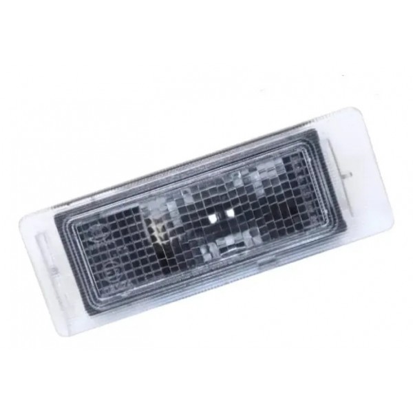 Luz De Placa Traseira Gm Tracker Spin Sonic Original