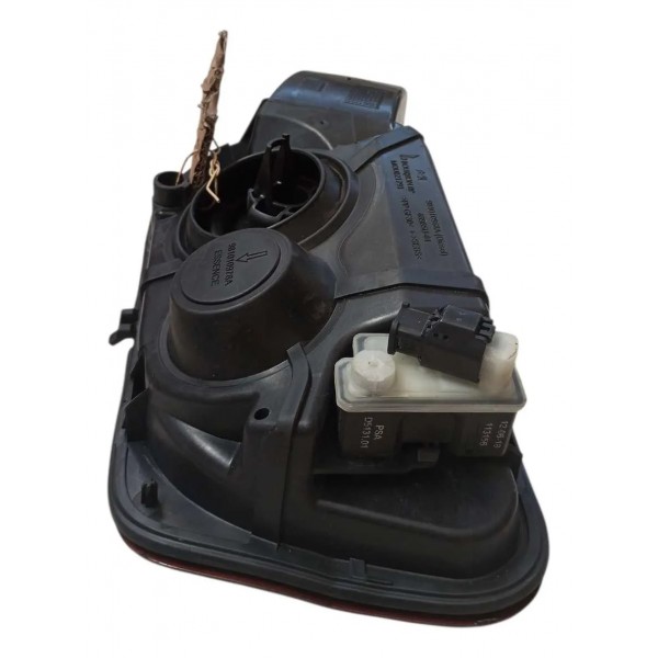 Portinhola Tanque Combustivel Peugeot 3008 Griffe 2019 2020 Vermelho 2019