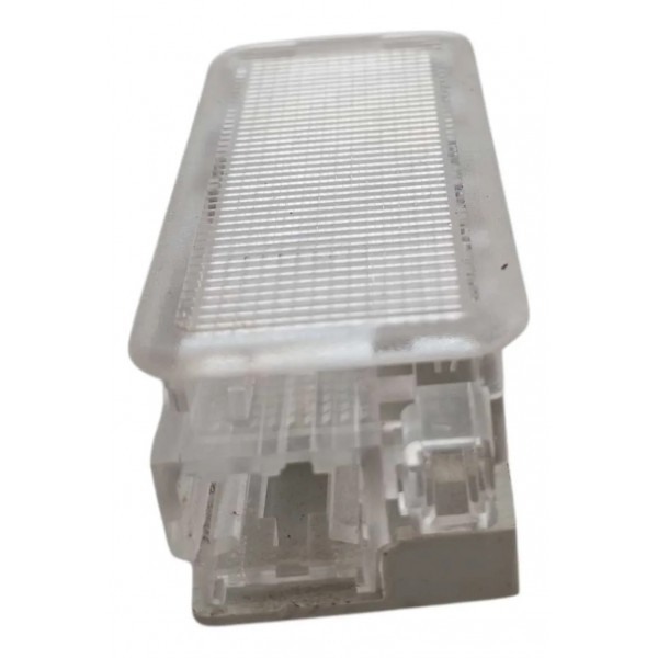 Luz Cortesia Porta Malas Esquerdo Peugeot 3008 Griffe 2019