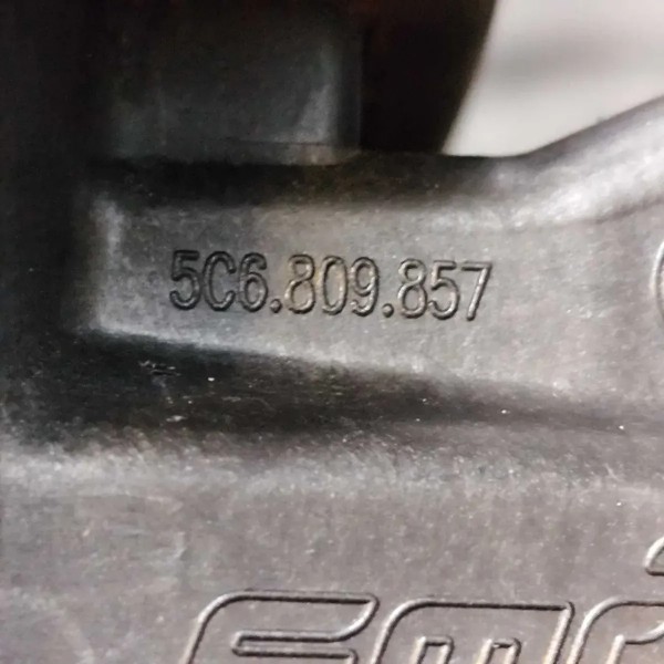 Tampa Da Portinhola Tanque Combustível Jetta 11-14 5c6809857 Preto 2010