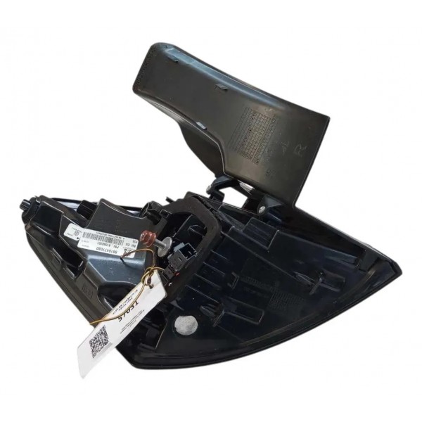 Lanterna Lateral Lado Direito Peugeot  3008 2019 2020 A 2022 Direito/passageiro Vermelho