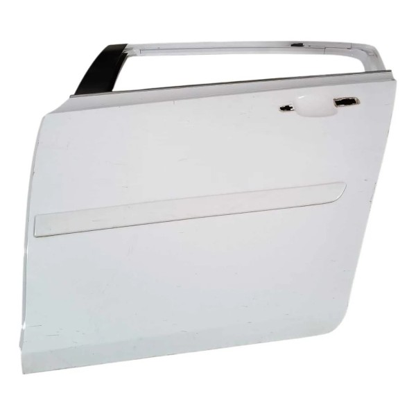 Traseira Esquerda Gm Cruze Hatch 2012 2013 2014 2015 2016  Traseira Direita Branca