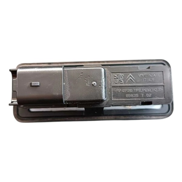 Botao Abertura Porta Malas Peugeot 3008 Griffe At 2019 2020