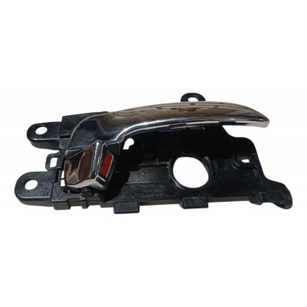 Macaneta Interna Dianteira Direita Kia Cerato 2017 Cromado Cromado Dianteira