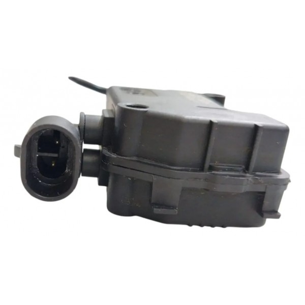 Motor Atuador Trava Portinhola Tanque Cruze Onix Spin 15 -24