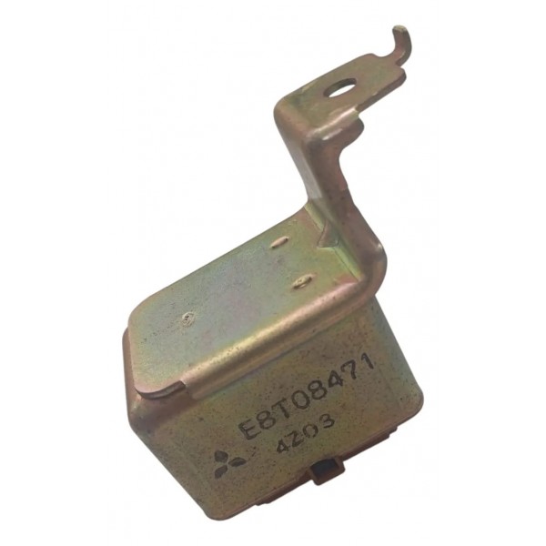 Rele Bomba Combustivel Mitsubishi Lancer 94 95 96 - E8t08471