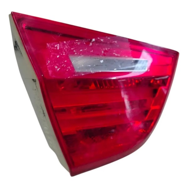 Lanterna Direita Bmw 320i 2012 2016 Aplique Tampa Detalhe Direito/passageiro Vermelho