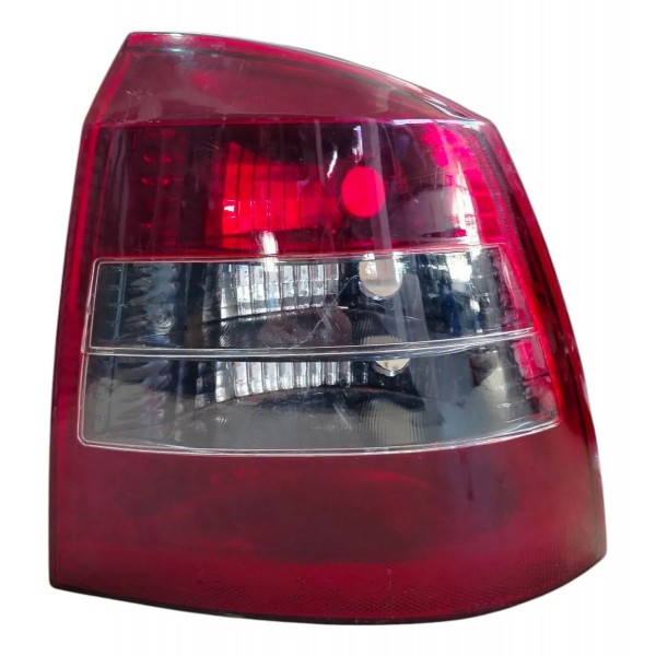 Lanterna Traseira Direita Astra Hatch 1999 2000 2001 Detalhe Direito/passageiro