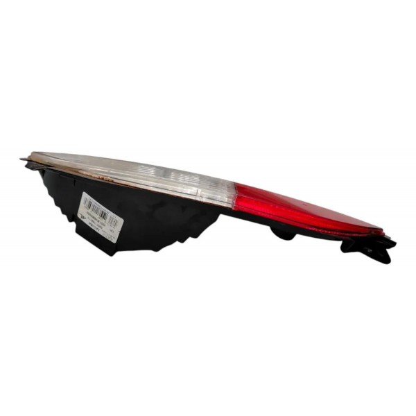 Lanterna Parachoque Traseiro Direito Fiat Punto 2008 A 2012 Direito/passageiro Vermelho